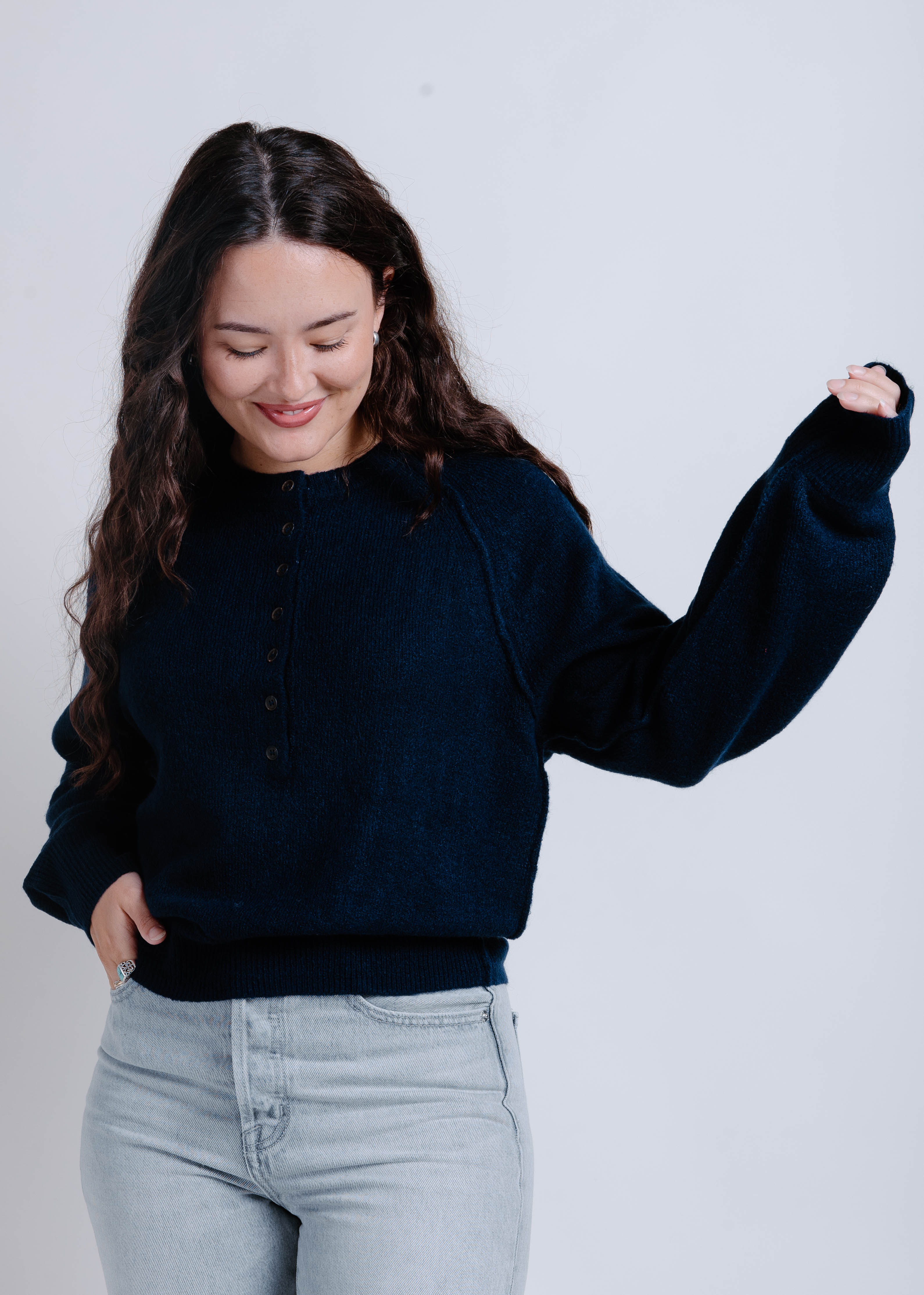 Cortland Knit Sweater - Navy