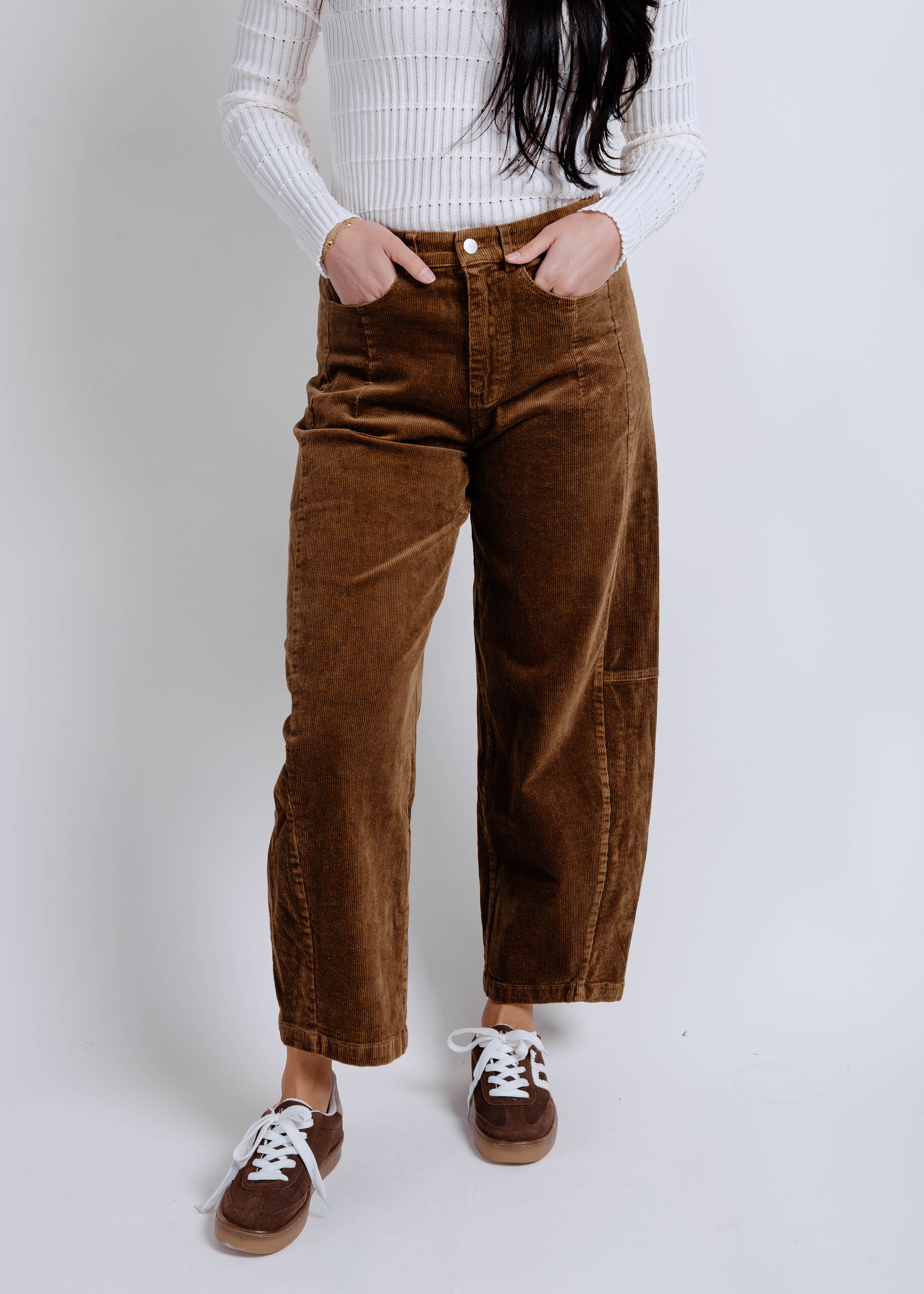 Mandi Corduroy Barrel Pants
