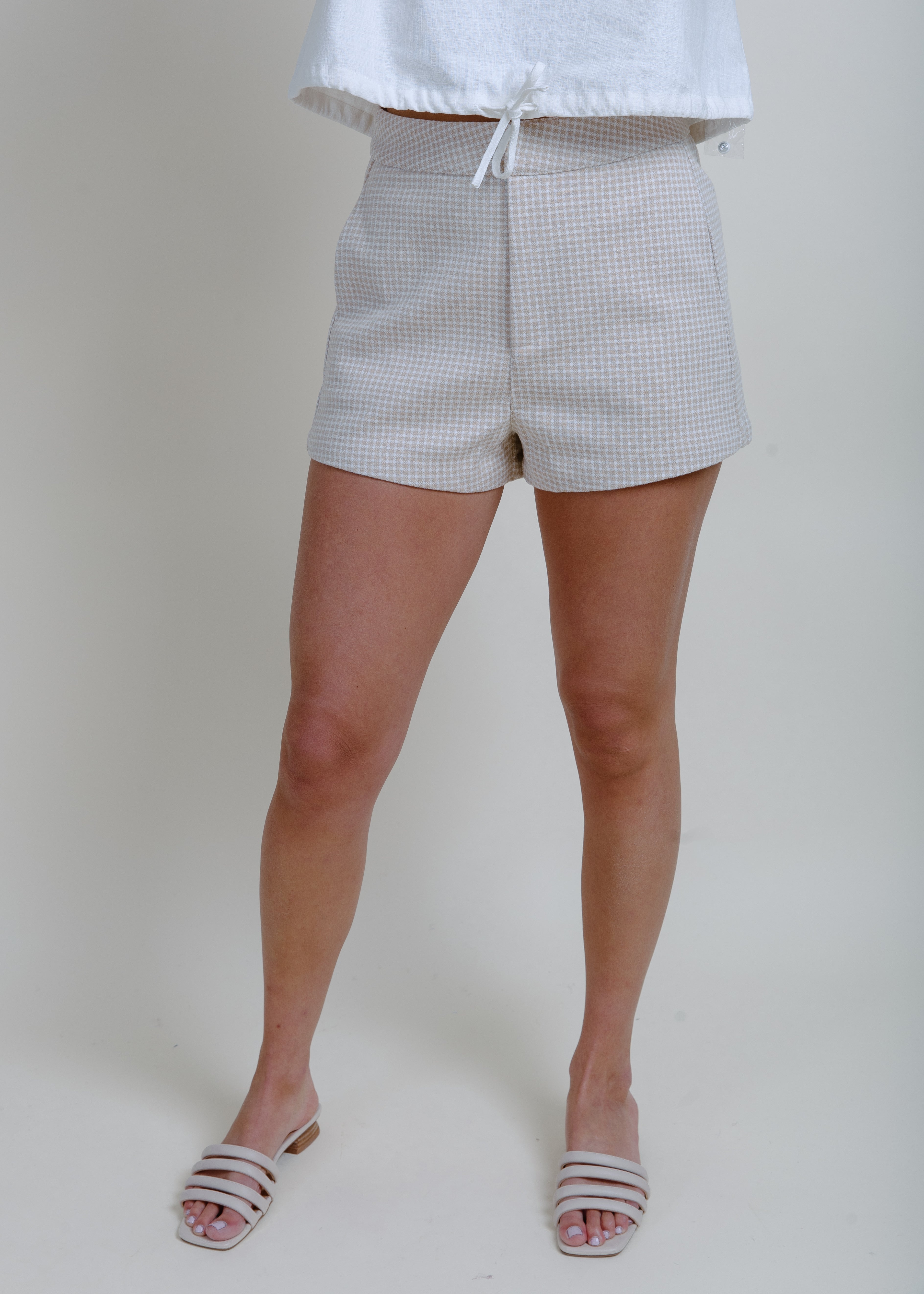 Office Day Textured Shorts - Oatmeal