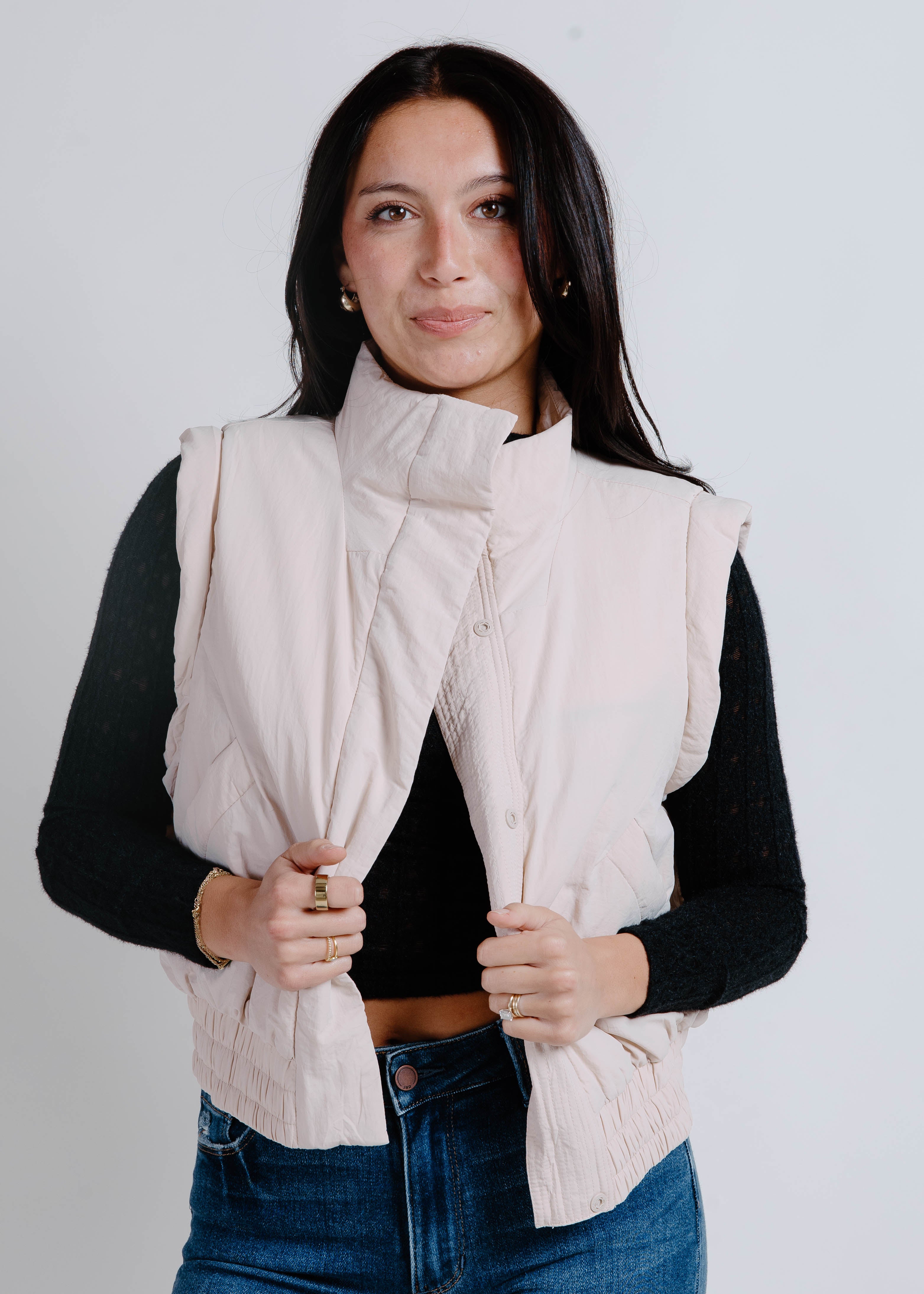 Vanish Puffer Vest - Beige