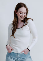 Central Scoop Neck Sweater - Cream