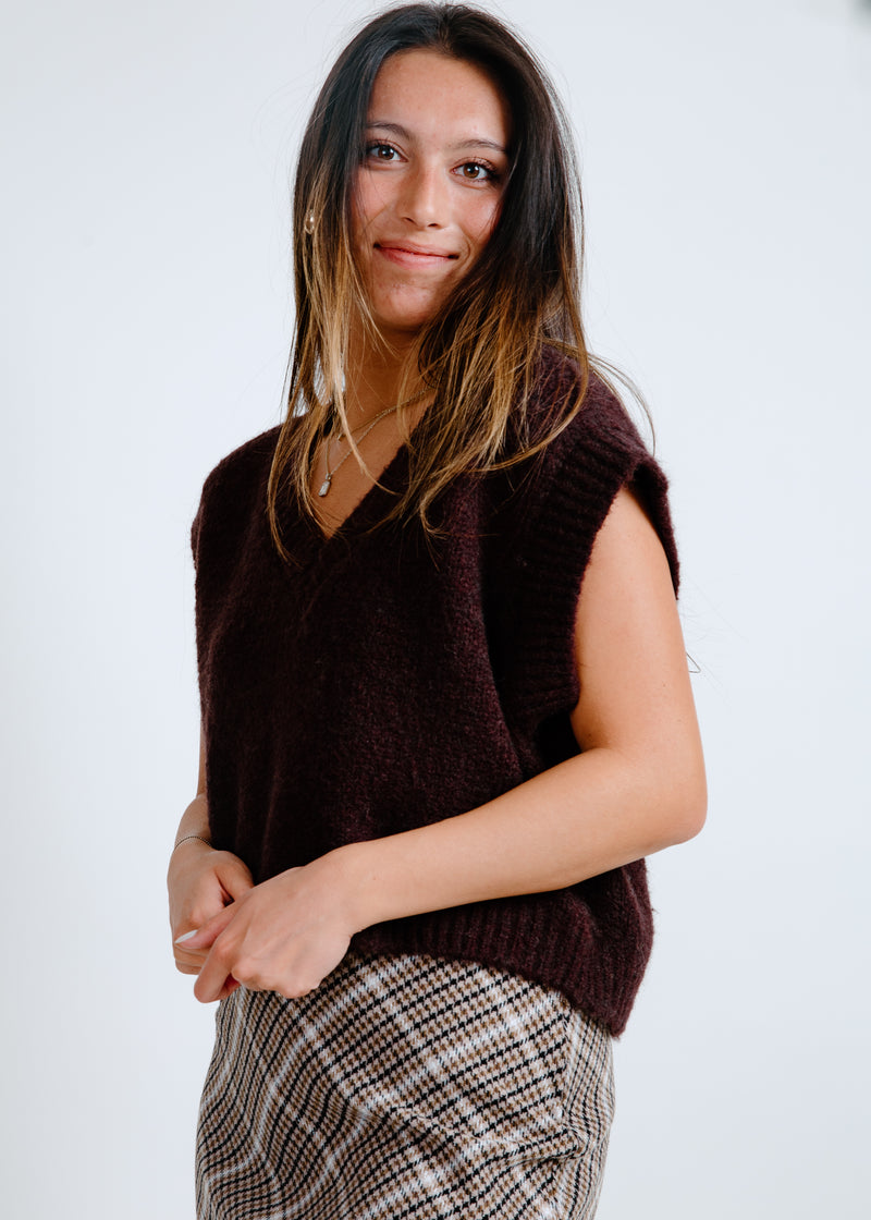 Linda Oversized V Neck Sweater Vest - Chocolate