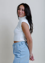 Lorianne Sleeveless Sweater Top - Snow