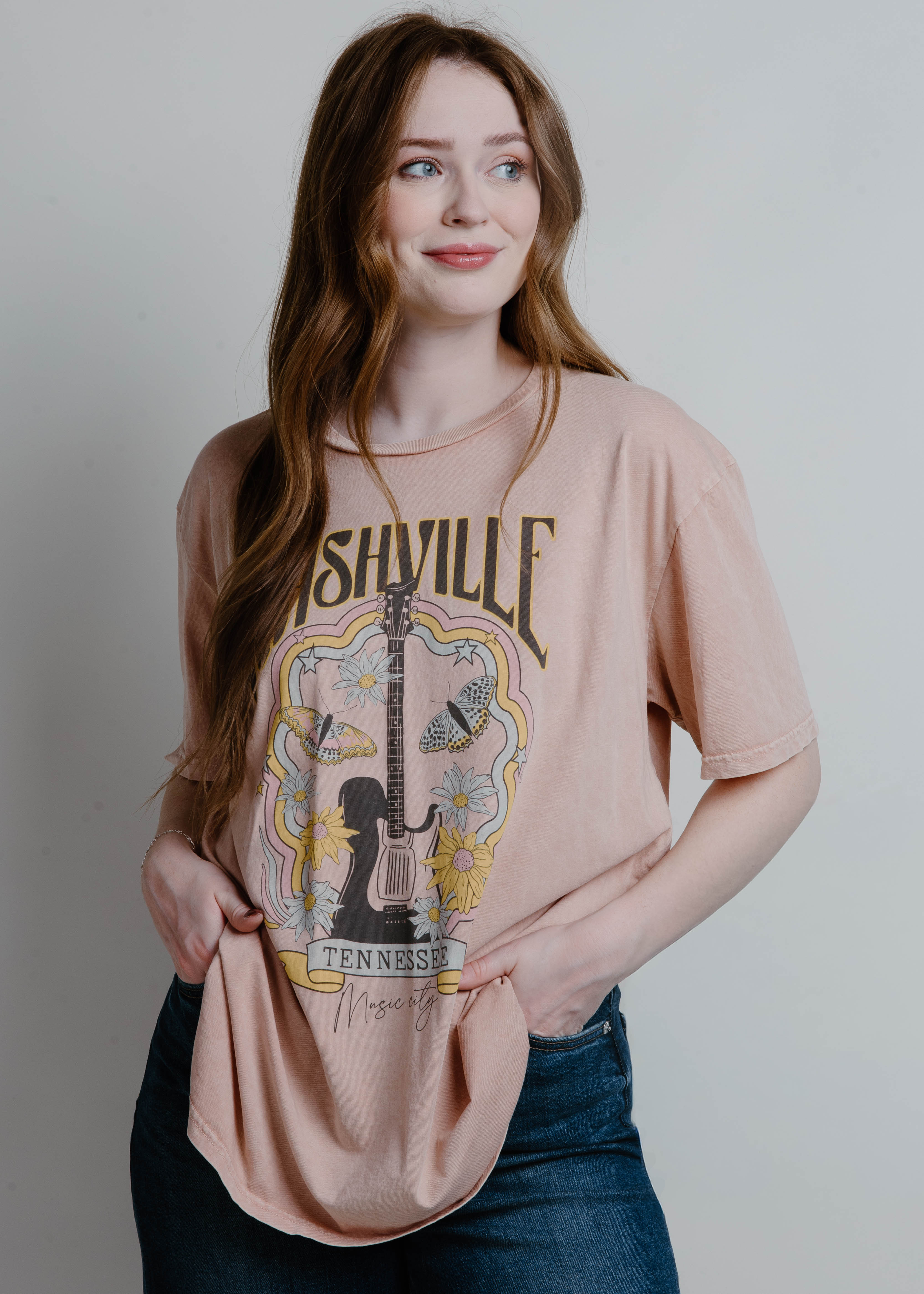 Nashville Guitar Oversized Tee