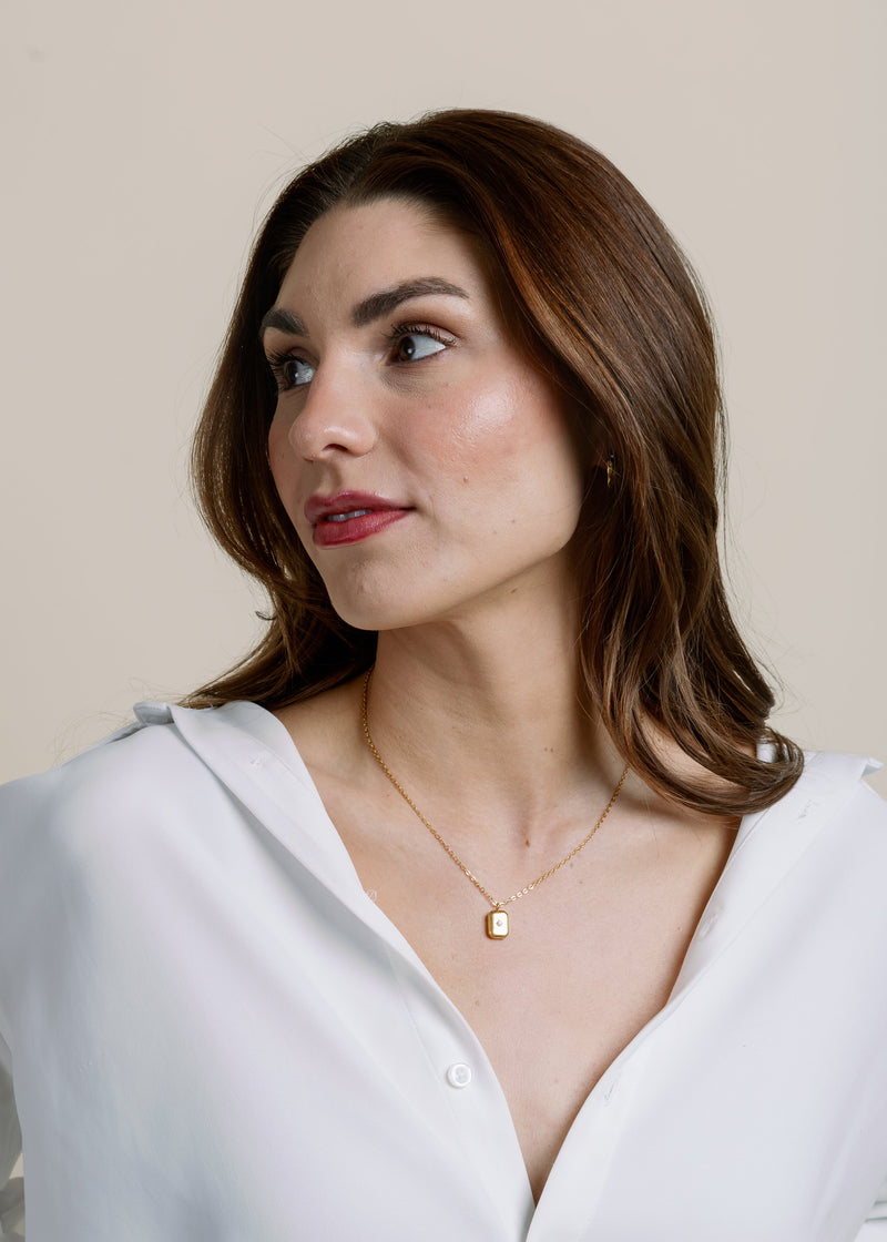 Vincent Regina Necklace