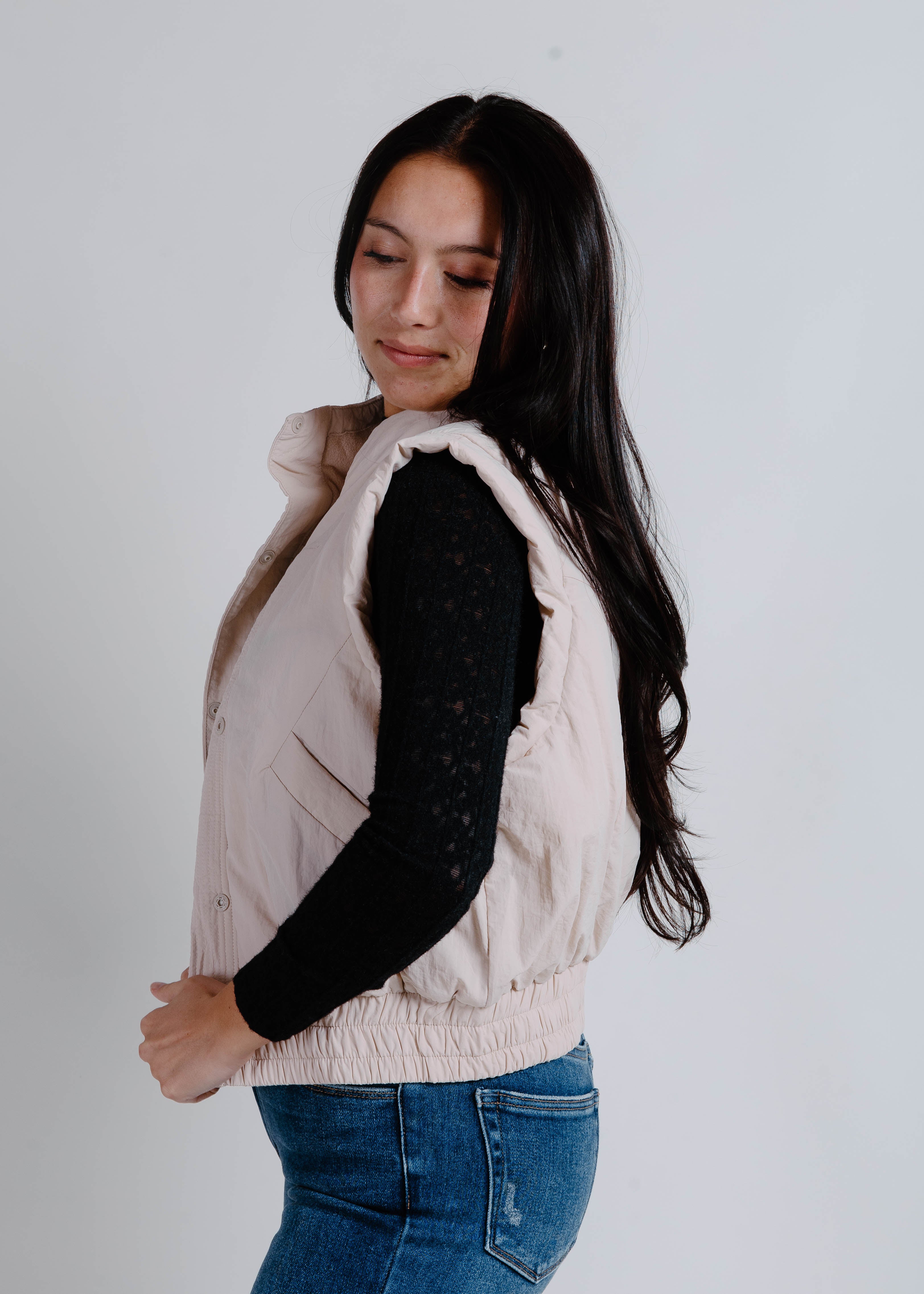 Vanish Puffer Vest - Beige